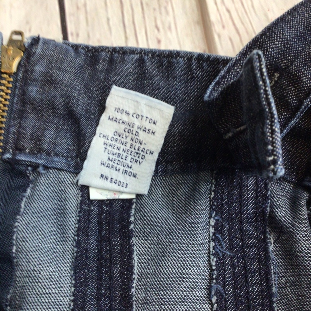 Sold! Gap Sleeveless Apron Denim Dress 4 - Picture 6 of 7